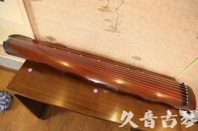 新竹县●久音古琴  ●典藏系列 20230726 [红洒金竹节]
